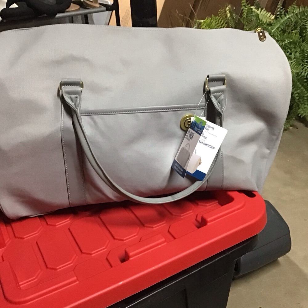Protege Weekender Duffle Bag NWT